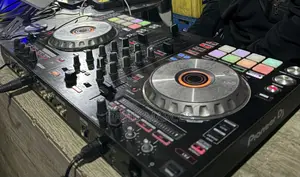 Pioneer DDJ Sr2