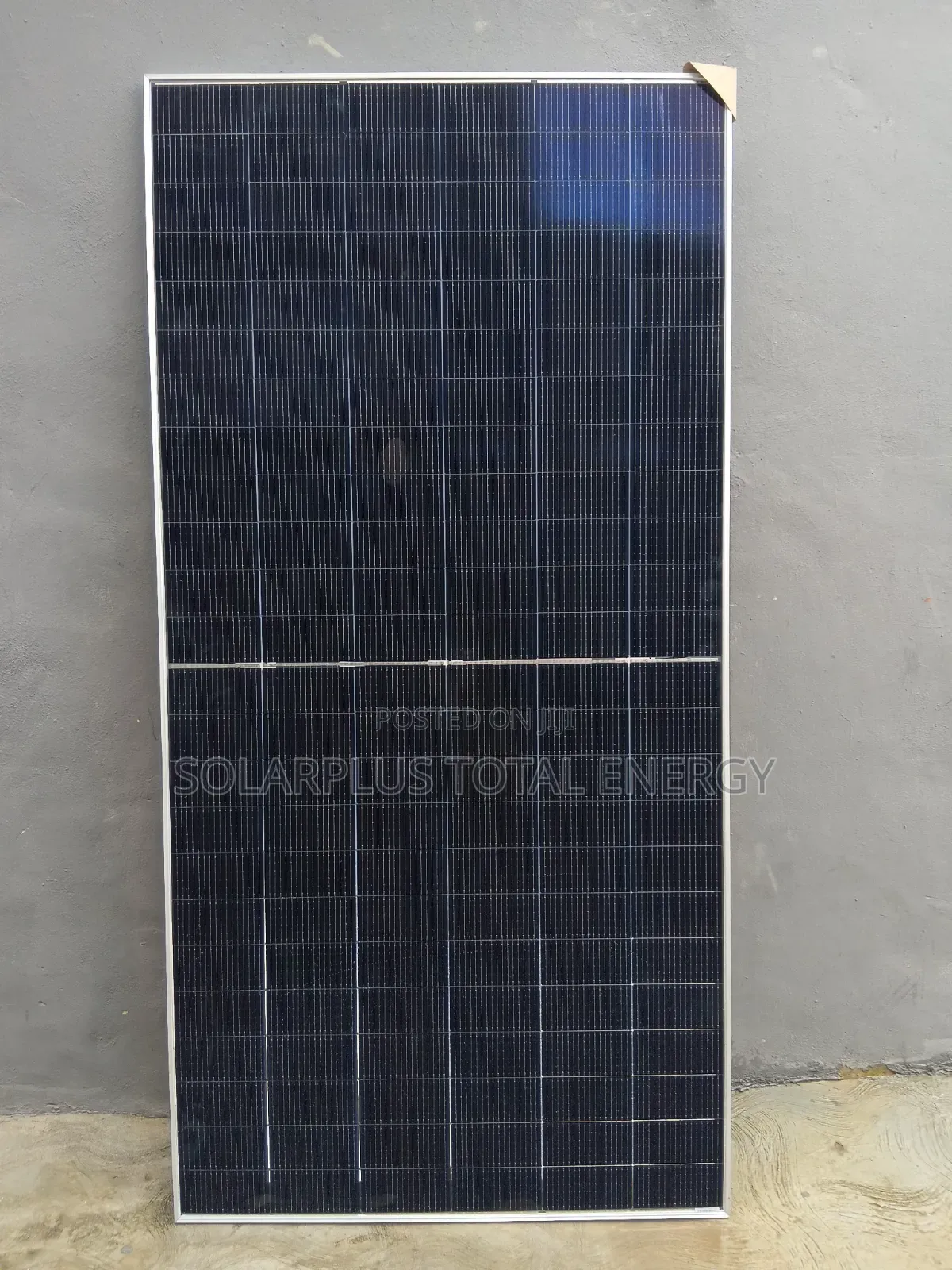 Jinko Bificial 650w Solar Panel