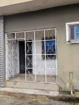 2bdrm Block of Flats in Rumuokwurusi for rent