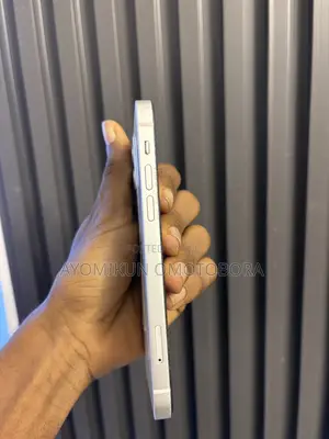 Apple iPhone 12 128 GB White