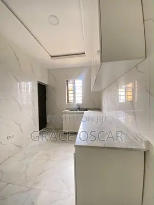 2bdrm Apartment in Olokonla for rent