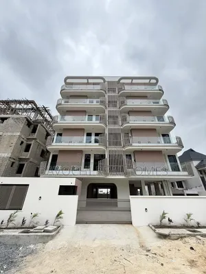 3bdrm Penthouse in Ikate for sale