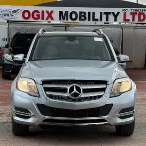 Mercedes-Benz GLK-Class 350 2014 Blue