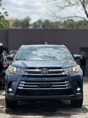 Toyota Highlander Limited Platinum 4x4 V6 (3.5L 6cyl 8A) 2018 Blue