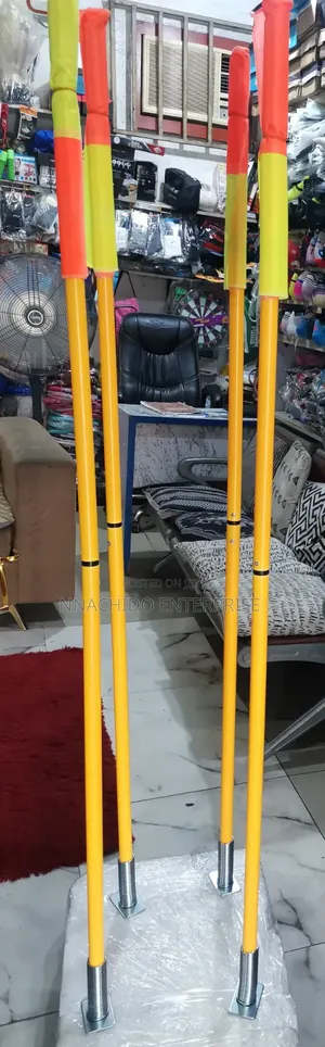 Adjustable Corners Flag