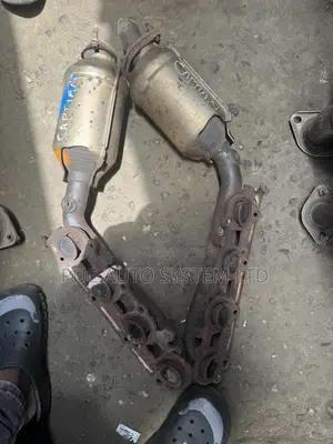 Lexus GX470 2005–2009 Catalytic Converter | Bank 1 2 OEM Manifolds