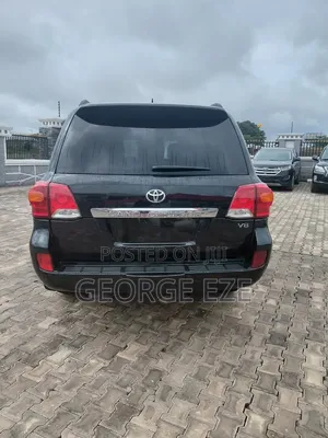 Toyota Land Cruiser 2014 Black