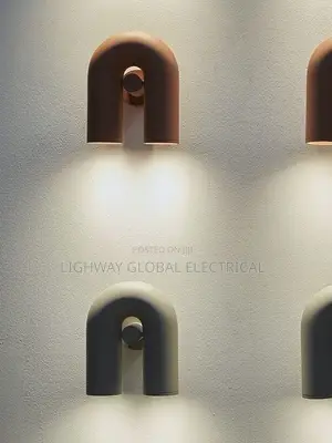 Arandela “U” Shaped Led Moma Wall Decor Light