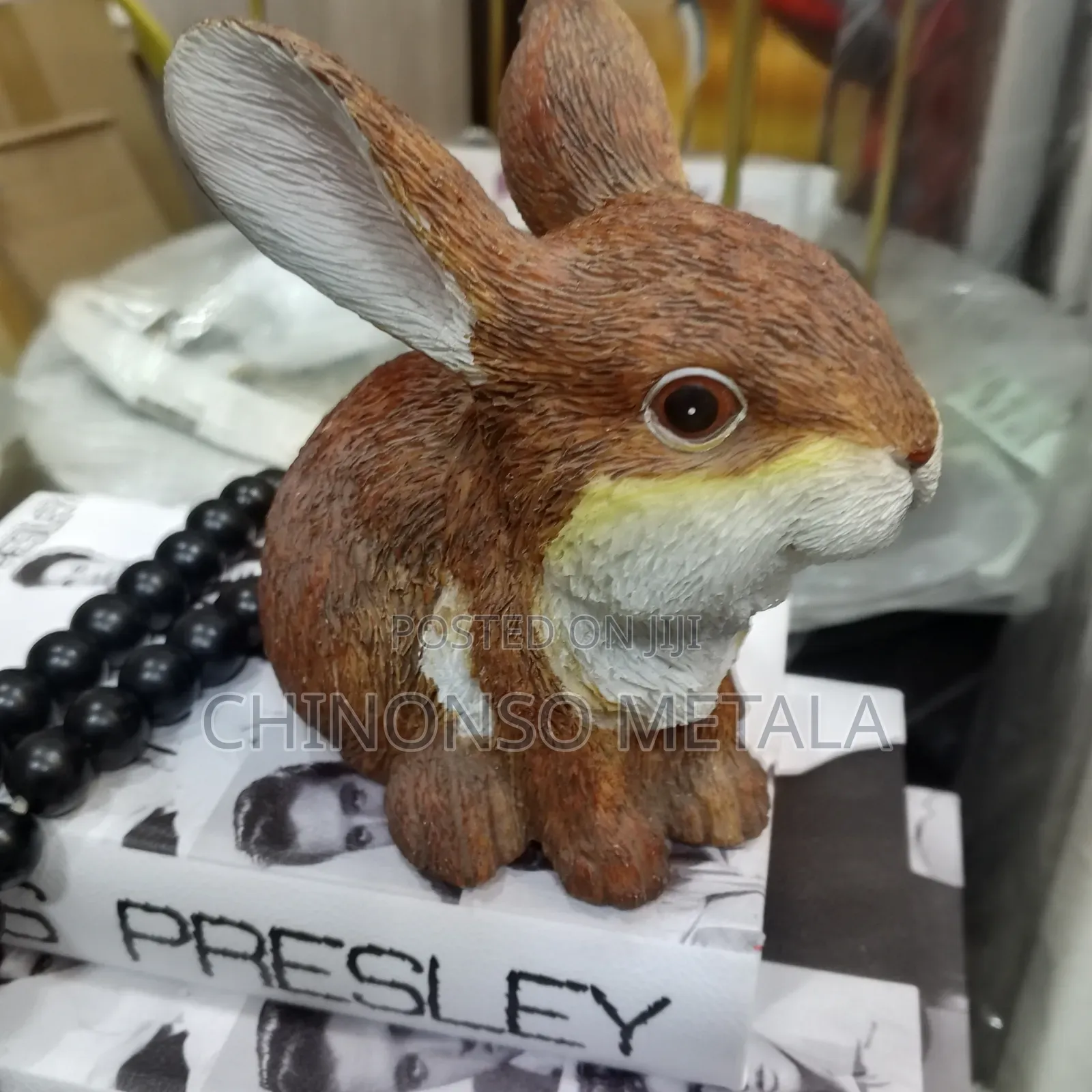 Resin Rabbit/Bunny Figurines