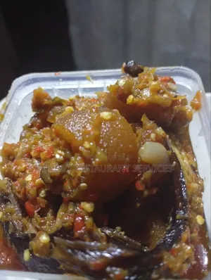 Ofada Sauce , Fish and White Rice