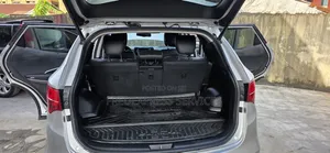 Hyundai Santa Fe SE AWD 2018 Silver