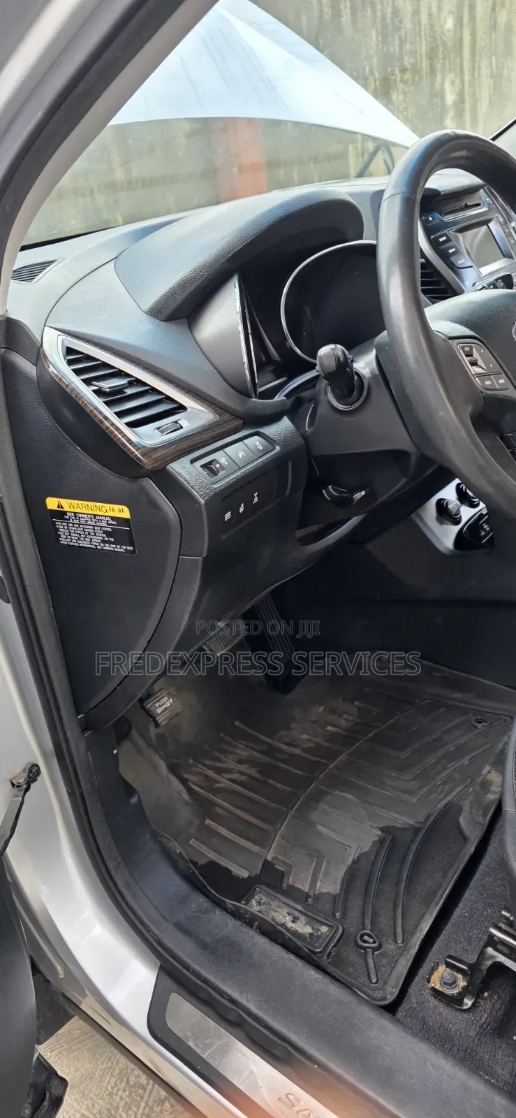 Hyundai Santa Fe SE AWD 2018 Silver