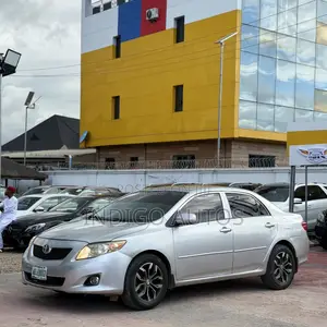 Toyota Corolla 2009 Silver