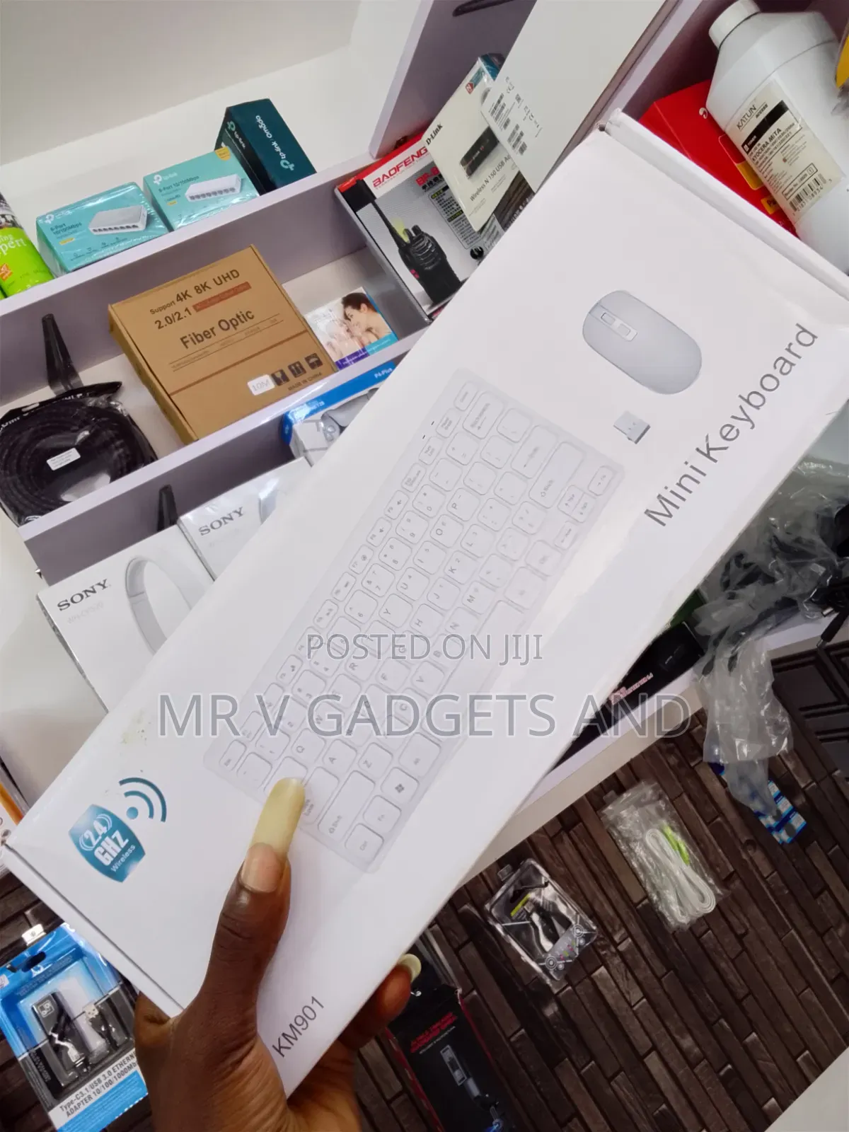 Wireless Keyboard+ Mouse