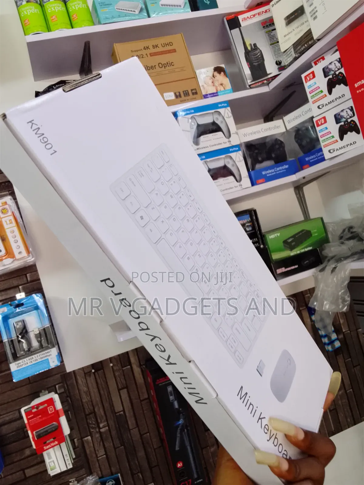 Wireless Keyboard+ Mouse