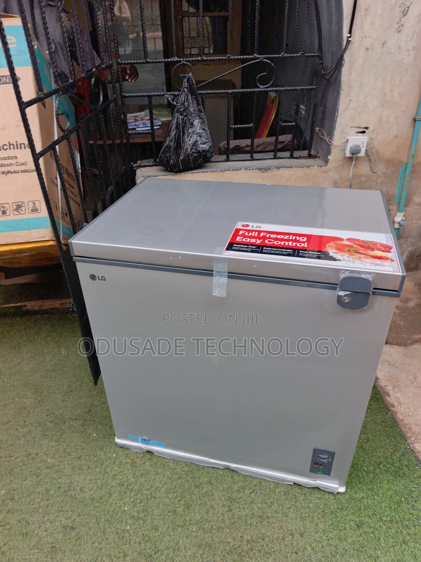 LG 194L Deep Chest Freezer