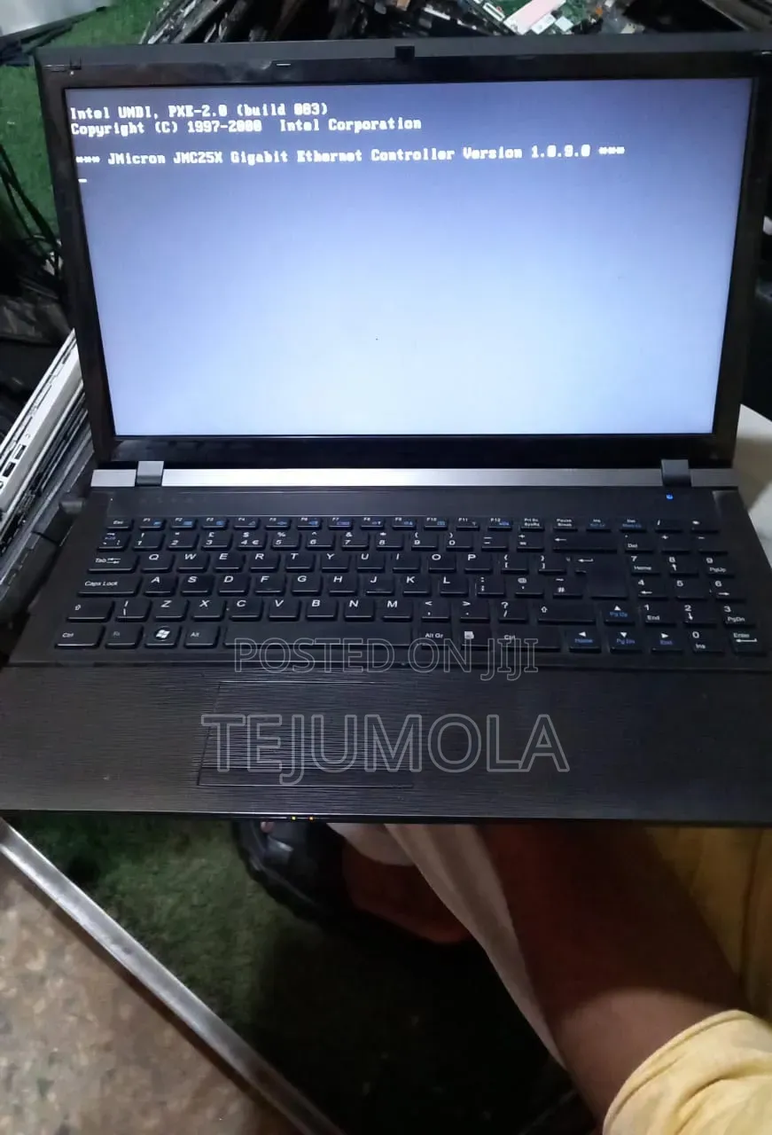 Laptop RM Minibook 8GB Intel Pentium HDD 500GB