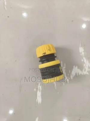 High-Pressure Adjustable Twist Hose Spray Nozzle/Mini Garden Sprinkler