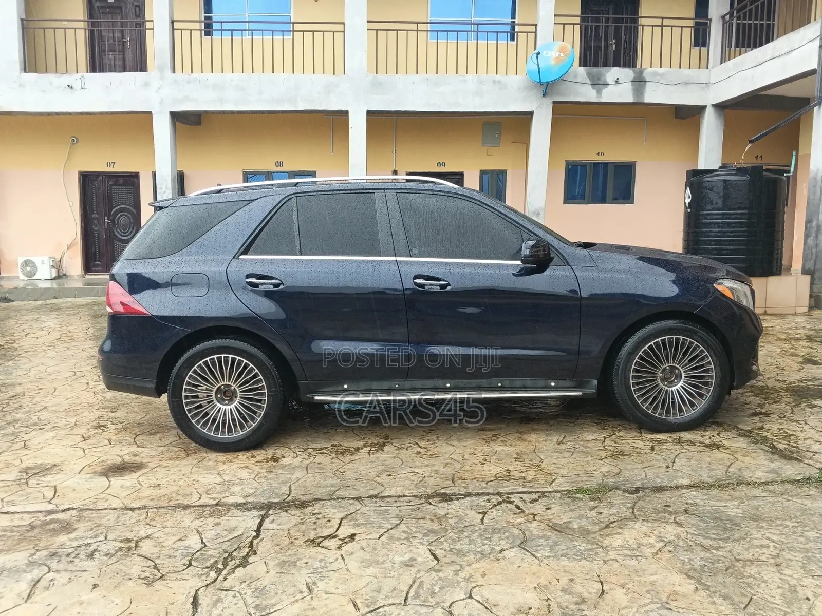 Mercedes-Benz GLE-Class 2016 Blue