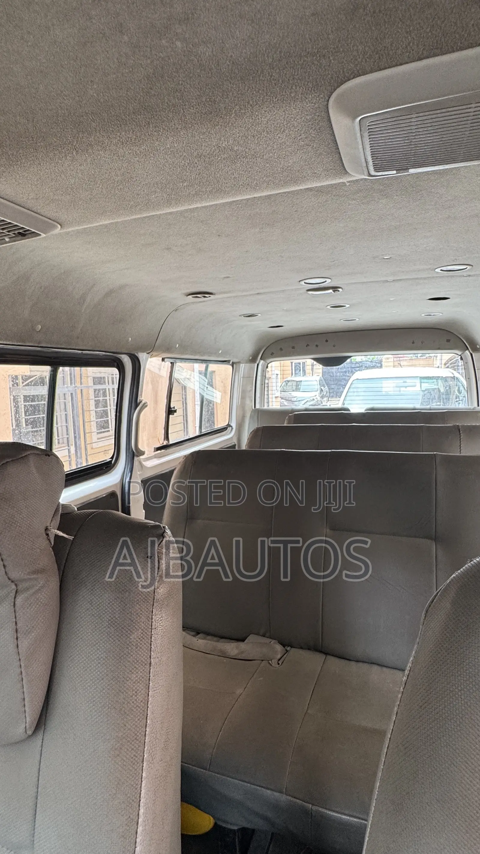 Toyota HiAce 2008 White