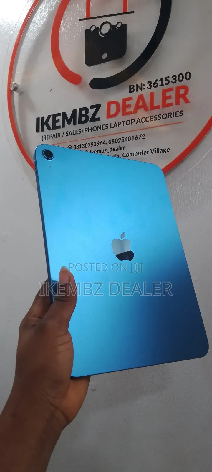 New Apple iPad (2025) 128 GB Blue