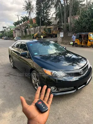 Toyota Camry 2014 Black