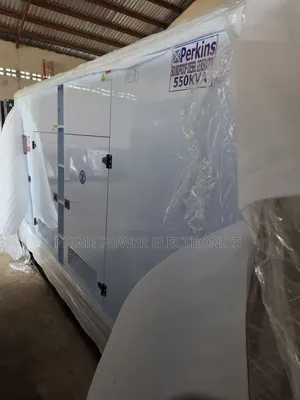 Heavy-Duty 550kVA Perkins Diesel Generator for Industrial Use