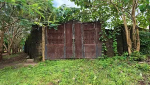 3 1⁄2 Plots + Bungalow Umuahai for Sale