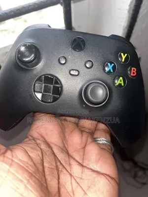 Xbox One S Wireless Controller