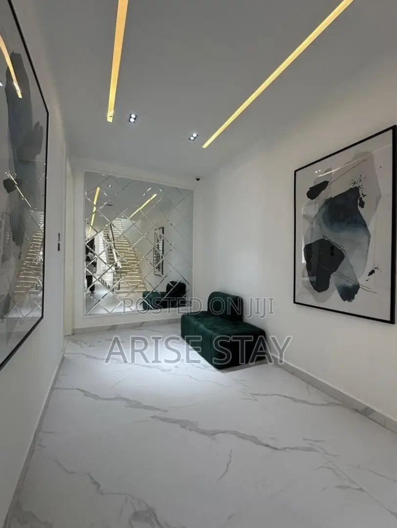 5-Bedroom Duplex With Private Pool, Cinema, Bathtub Ps5