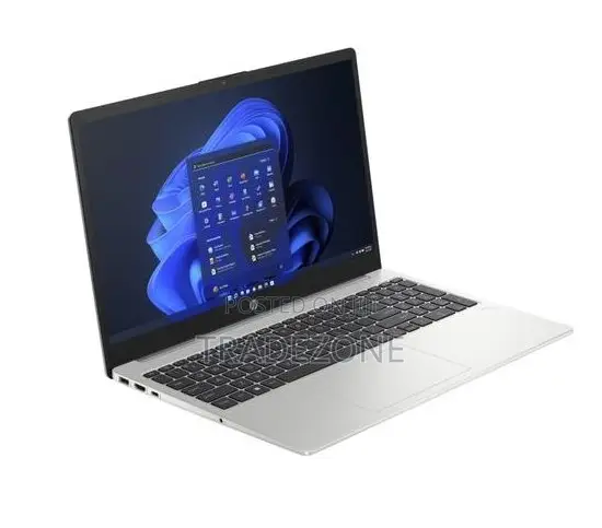 New Laptop HP 250 G10 8GB Intel Core i3 SSD 512GB