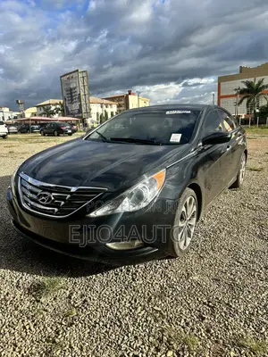 Hyundai Sonata SE Sedan FWD (2.4L 4cyl 6A) 2012 Black
