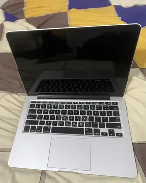 Laptop Apple MacBook Pro 2015 8GB Intel Core i7 SSD 256GB