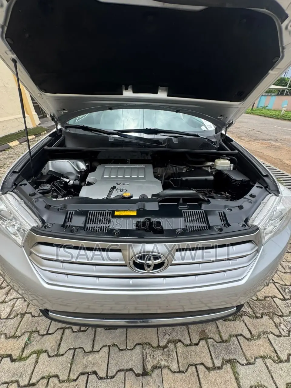 Toyota Highlander 2012 Silver