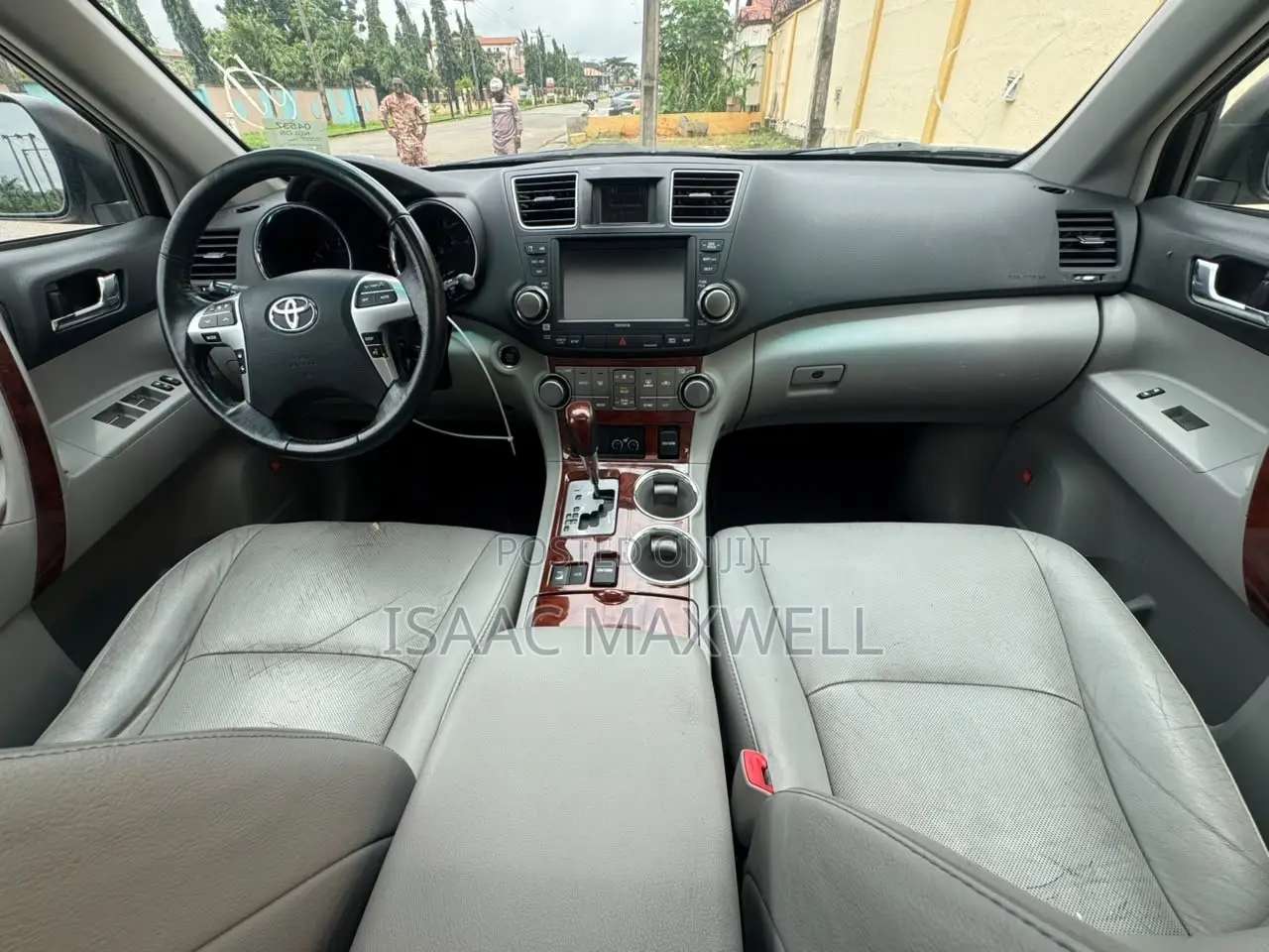 Toyota Highlander 2012 Silver
