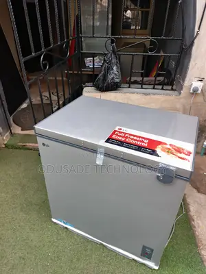 LG 194L Chest Freezer – Spacious Efficient
