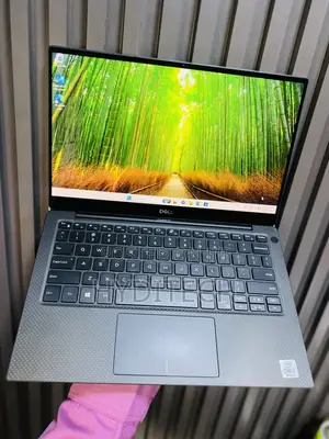 Laptop Dell XPS 13 7390 16GB Intel Core i7 SSD 512GB