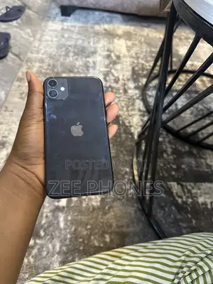 Apple iPhone 11 64 GB Black