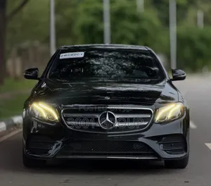 Mercedes-Benz E400 2018 Black