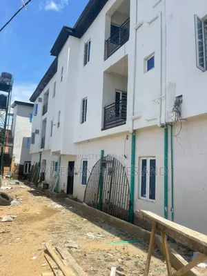 2bdrm Apartment in Bucknor Estate Isolo for rent