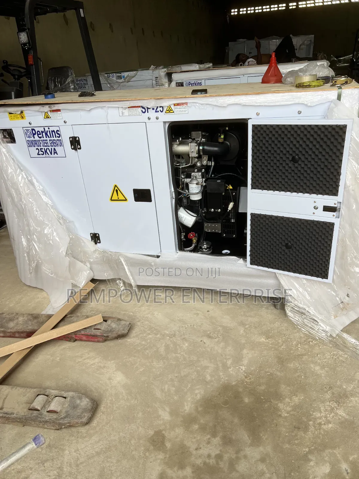 Perkins 25kva Soundproof Generator