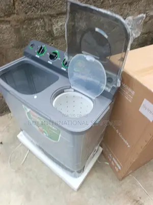 Syinix 8.5kg Twin Tub Washing Machine – Convenient Family Washer