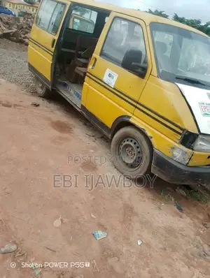 Volkswagen LT 1999 Yellow