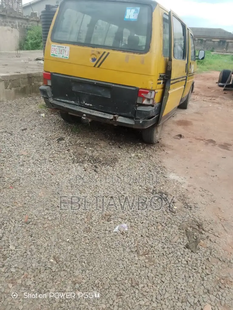 Volkswagen LT 1999 Yellow