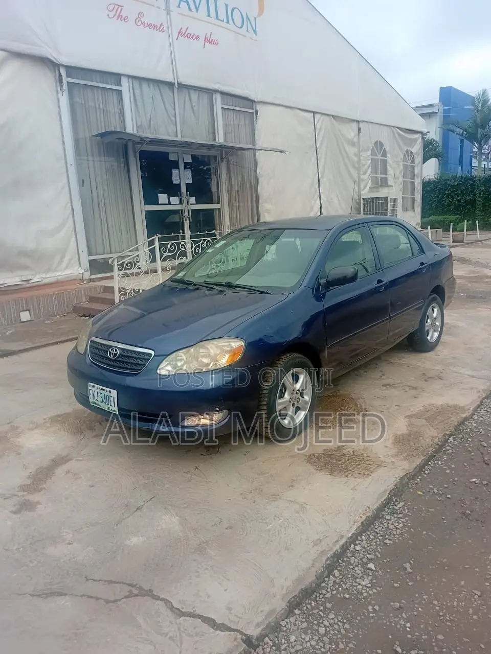 Toyota Corolla LE 2005 Blue