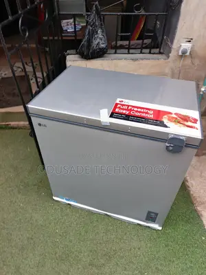 LG 194L Chest Freezer – Large Storage Space