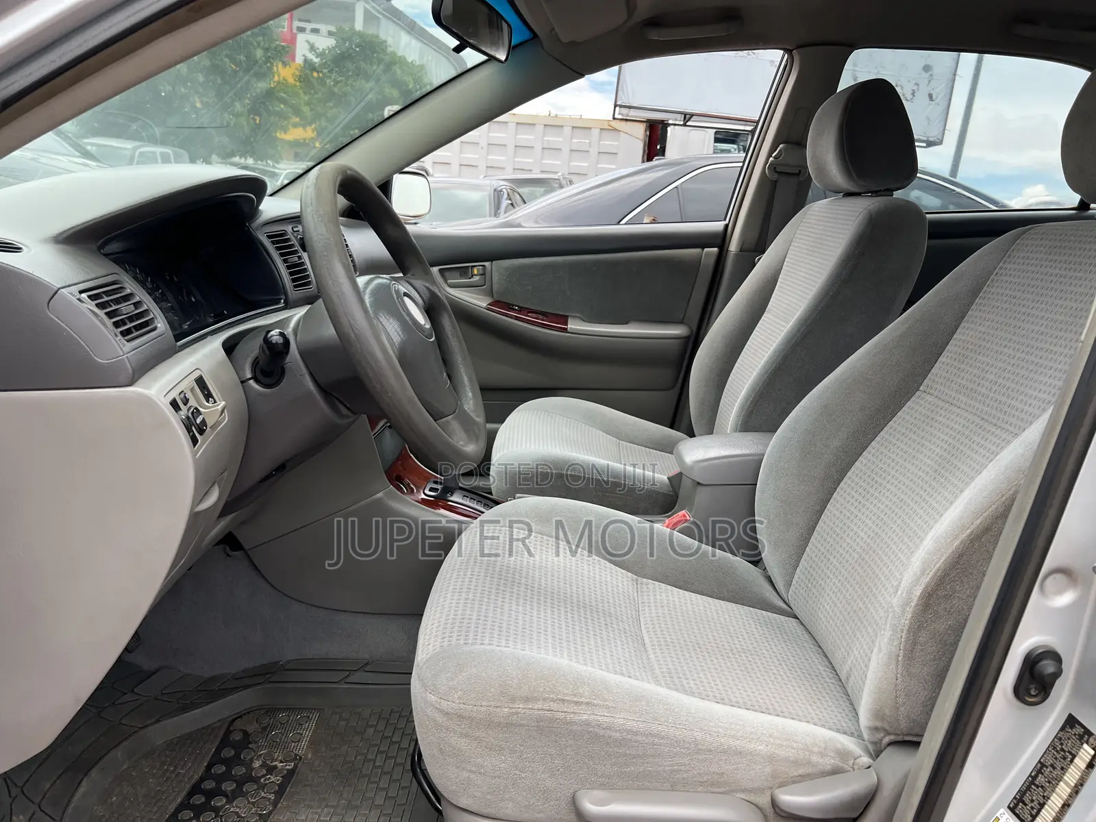 Toyota Corolla CE 2007 Silver