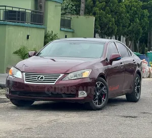 Lexus ES 350 2011 Red