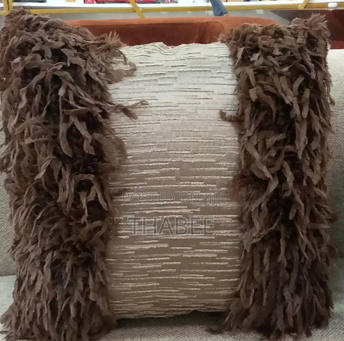 Throw Pillow Brown 18×18 Various