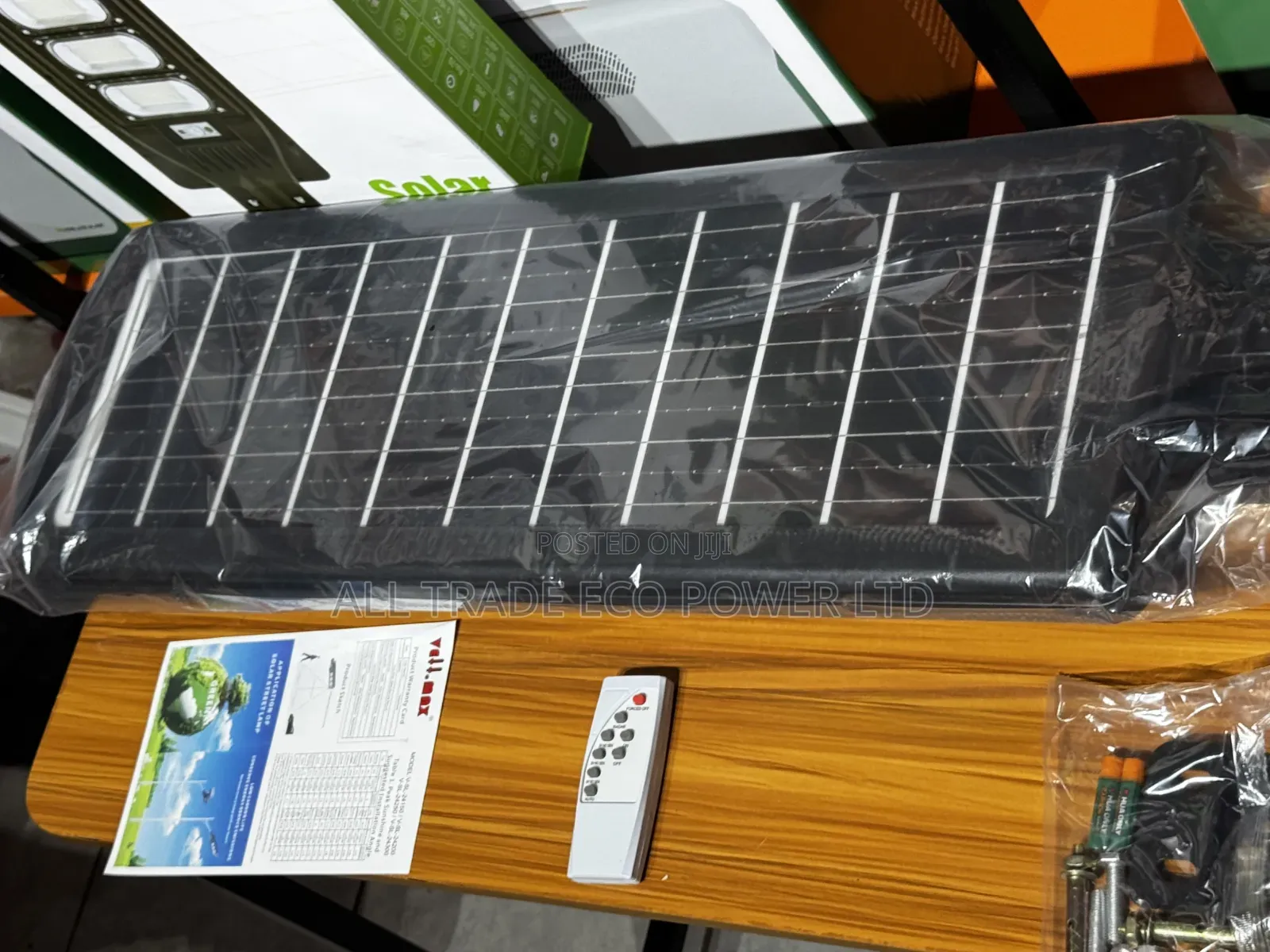 Vellmax 300 Watts 2500 Lumen Street Light